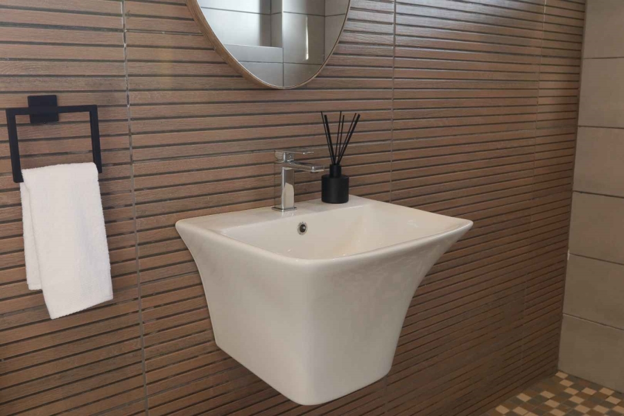 To Let 2 Bedroom Property for Rent in Vlottenburg Western Cape